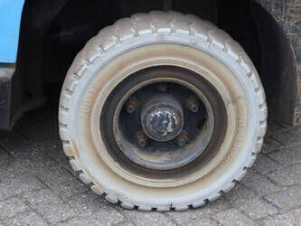 2000-hyster-h5-00xm-1392753-44176011