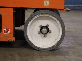 2011-skyjack-sjiii-4626-1392755-44176096