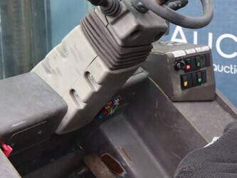 2009-manitou-msi25-1392757-44176182