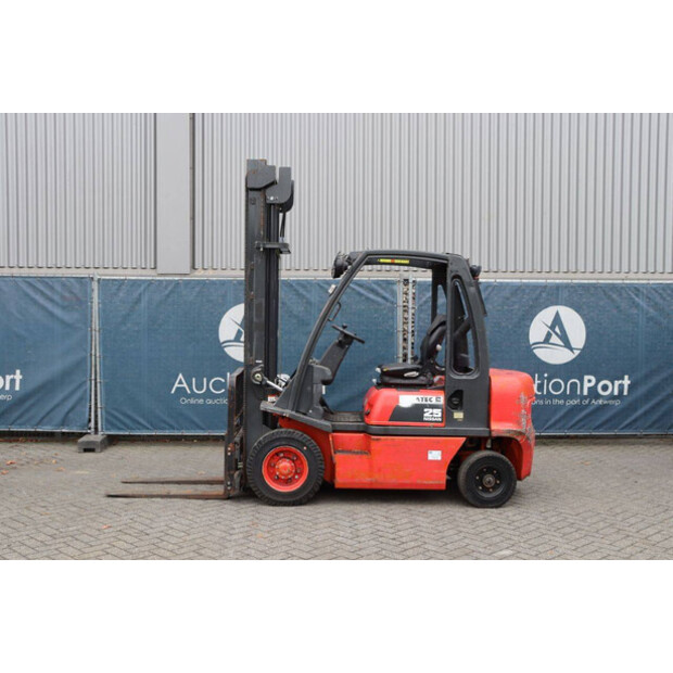 NISSAN FD02A25Q-44176232