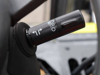 nissan-fd02a25q-1392759-44176259