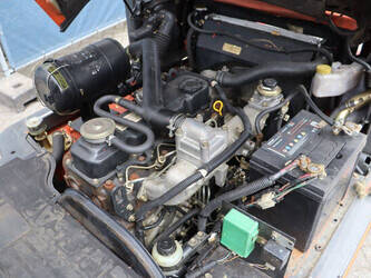 nissan-fd02a25q-1392759-44176263