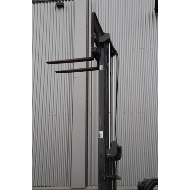 NISSAN FD02A25Q-44176268