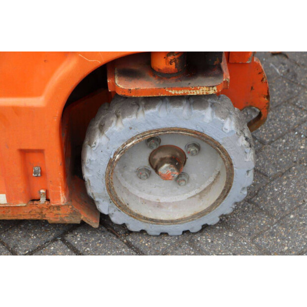 2008 جيه ال جي Toucan_1010-44176327