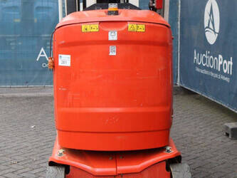 2013-jlg-toucan-8e-1392762-44176344