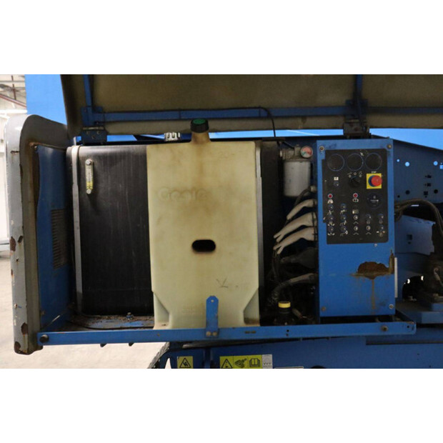 2014 جيني S-45-44176465