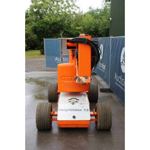 2014 نيفتيليفت HR12NE-44176519