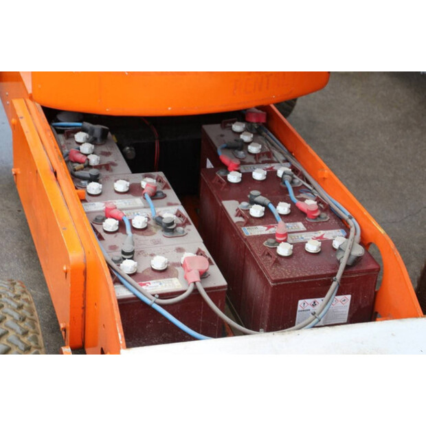 2014 نيفتيليفت HR12NE-44176534