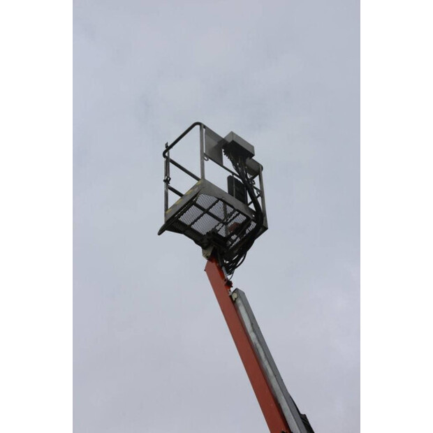 2014 نيفتيليفت HR12NE-44176541