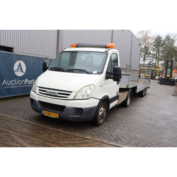 2011 VELDHUIZEN SDO-44176548