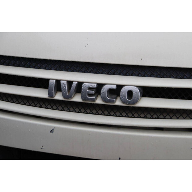 2011 VELDHUIZEN SDO-44176550