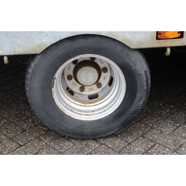 2011 VELDHUIZEN SDO-44176557