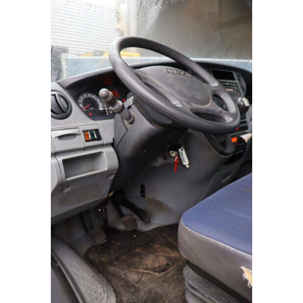 2011 VELDHUIZEN SDO-44176569