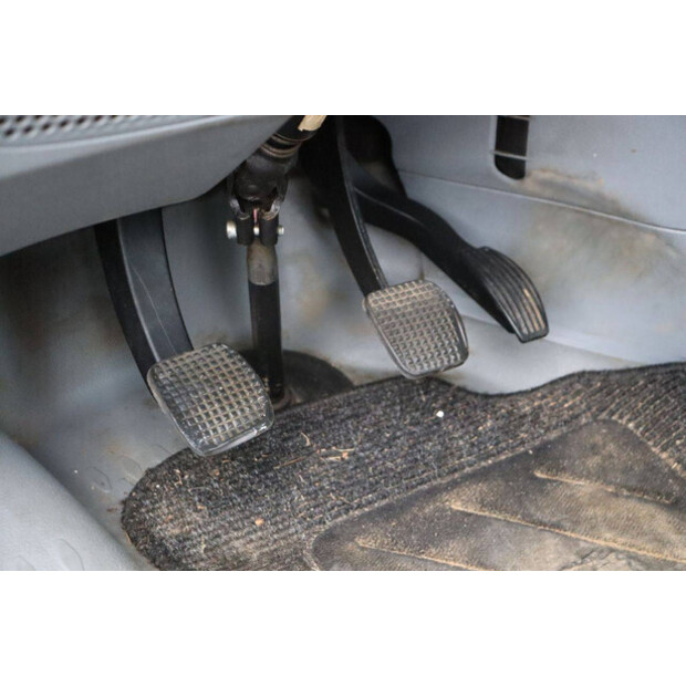 2011 VELDHUIZEN SDO-44176570