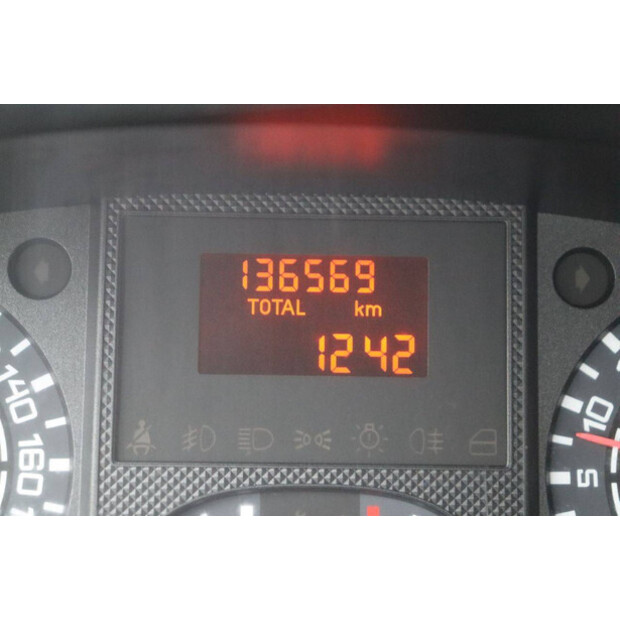 2011 VELDHUIZEN SDO-44176575