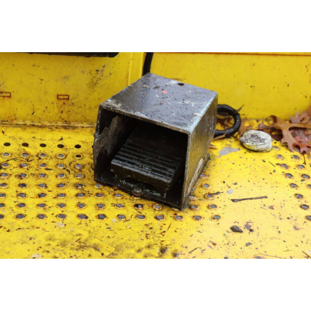 2009 هولوت HA20PX-44176624