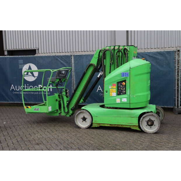 2013 جيه ال جي Toucan 12E PLUS-44176644