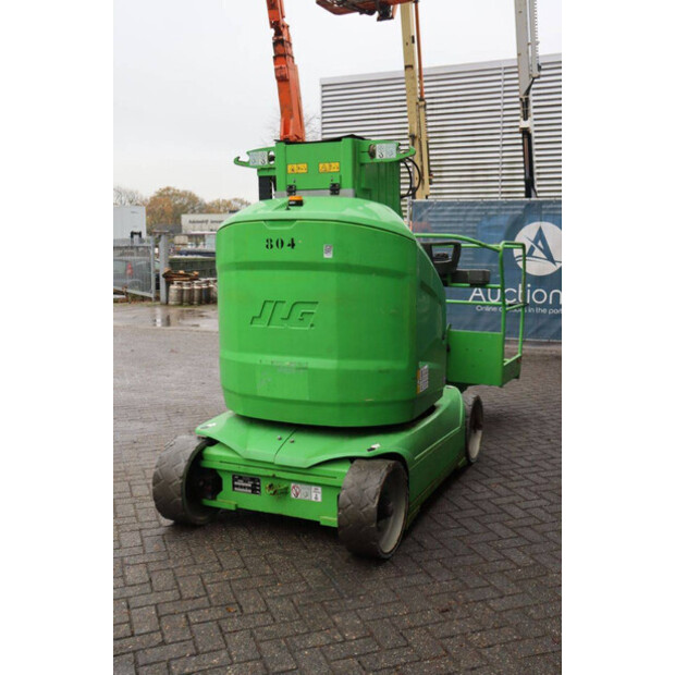 2013 جيه ال جي Toucan 12E PLUS-44176647