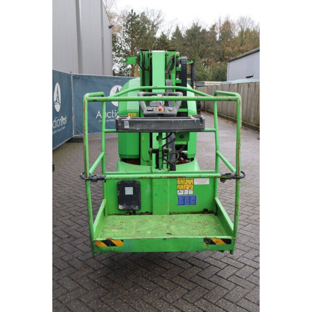 2013 جيه ال جي Toucan 12E PLUS-44176649