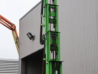 2013-jlg-toucan-12e-plus-44176667