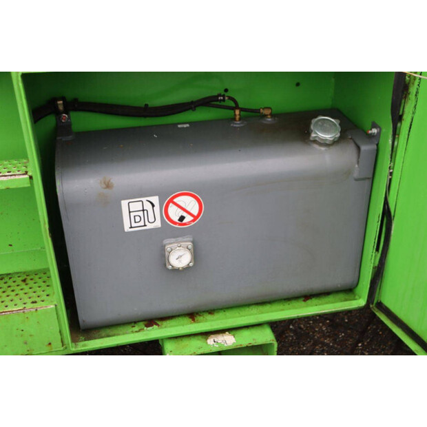 2015 سكايجاك SJ 9250-44176683