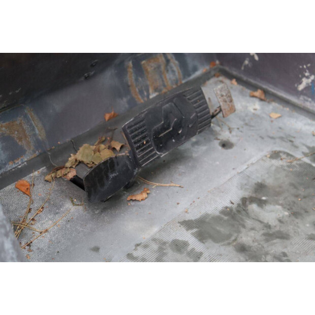 2012 مانيتو MC50T-44176768