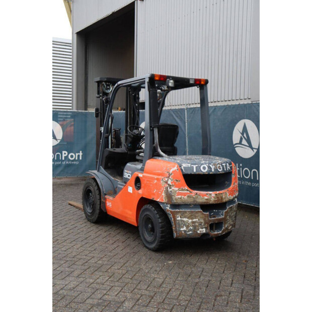 2018 تويوتا 02-8FDF30-44176826