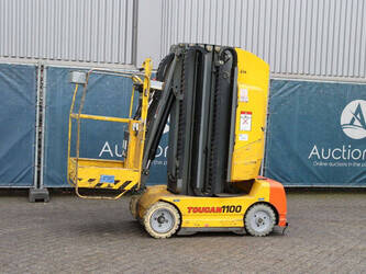 صورة ل رافعات هوائية 2001 جروف Toucan 1100 A