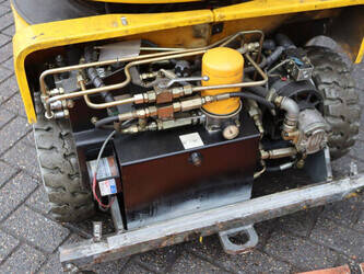 2001-grove-toucan-1100-a-44176992