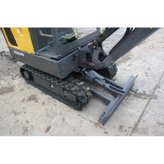 2019 Volvo EC15E-44177010