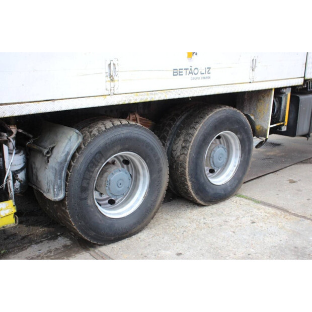 2020 مرسيدس بنز 2631-44177173