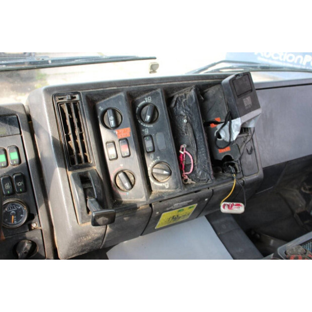 2020 مرسيدس بنز 2631-44177181