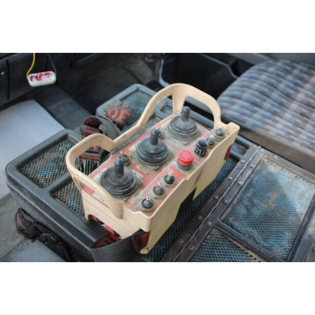 2020 مرسيدس بنز 2631-44177182