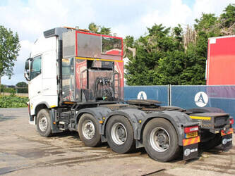 2016-volvo-fh16-1392795-44177256