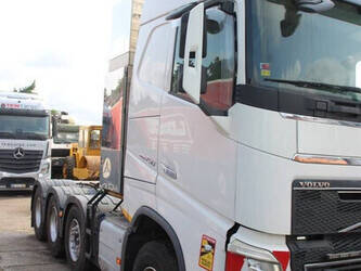 2016-volvo-fh16-1392795-44177259