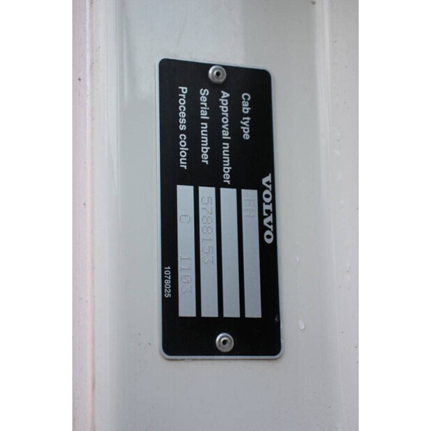 2016 Volvo FH16-44177282