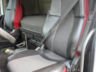 2016-volvo-fh16-1392795-44177287