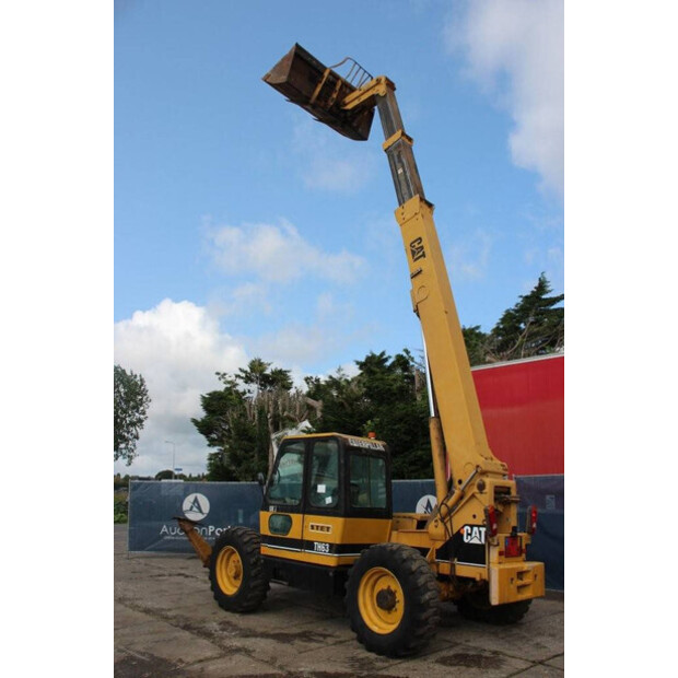 1997 Caterpillar TH63-44177324