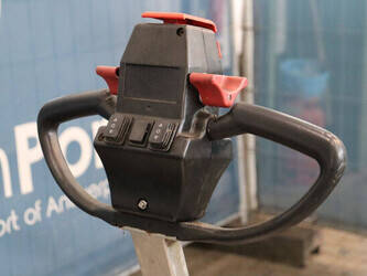 2001-lafis-lehm-20-44177479