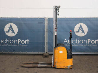 2011-still-egv-14-1392802-44177494