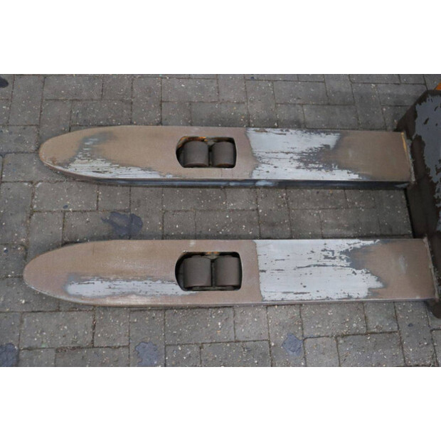 2011 ستيل EGV 14-44177503