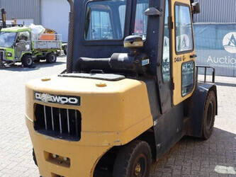 2002-daewoo-d40s-2-1392803-44177524