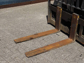 2002-daewoo-d40s-2-1392803-44177529