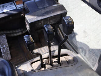 2002-daewoo-d40s-2-1392803-44177546