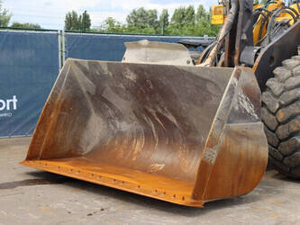 2013-volvo-l180g-1392804-44177565