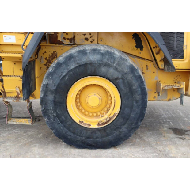 2013 فولفو L180G-44177571