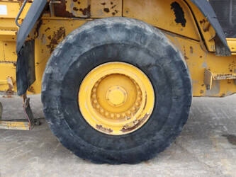 2013-volvo-l180g-1392804-44177571