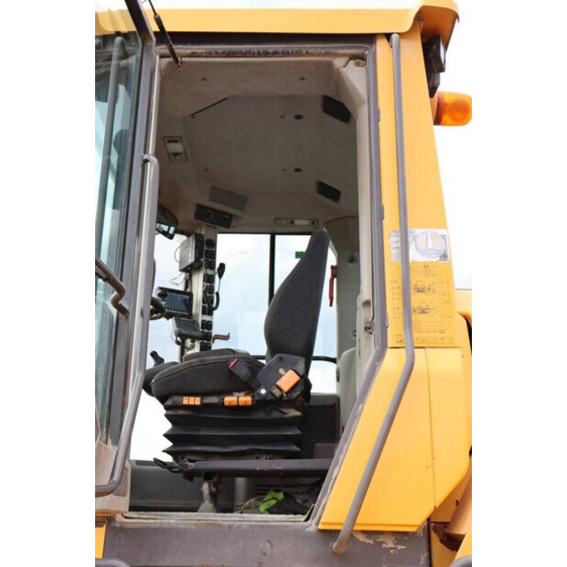 2013 فولفو L180G-44177580