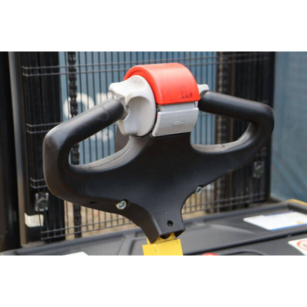 2014 هايستر S1.0 AC-44177608