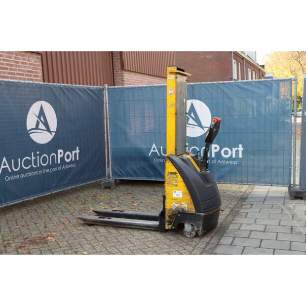 2002 Pramac GX12-29-44177620